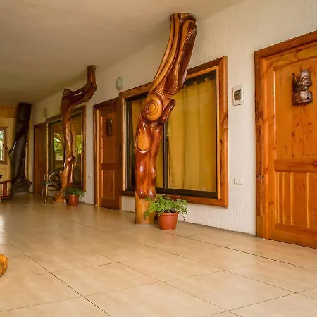 Chez Maria Goretti Hotel Hanga Roa Exterior photo